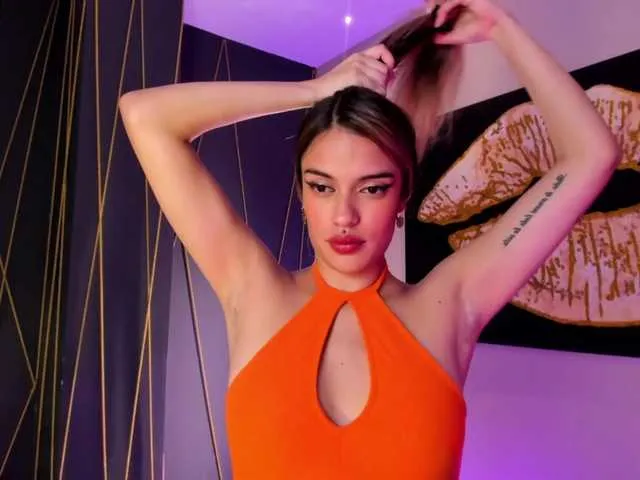 Live sex webcam photo for MayaRivera #274430449