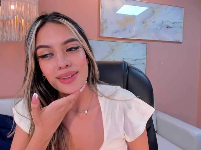 Live sex webcam photo for MayaRivera #275900235