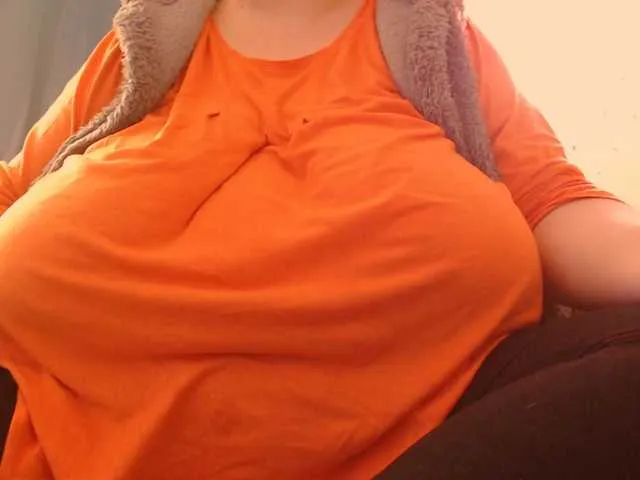 Live sex webcam photo for Mayabigtitss #290553485