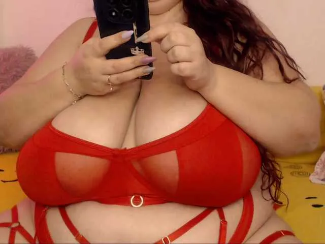 Live sex webcam photo for Mayabigtitss #292019948