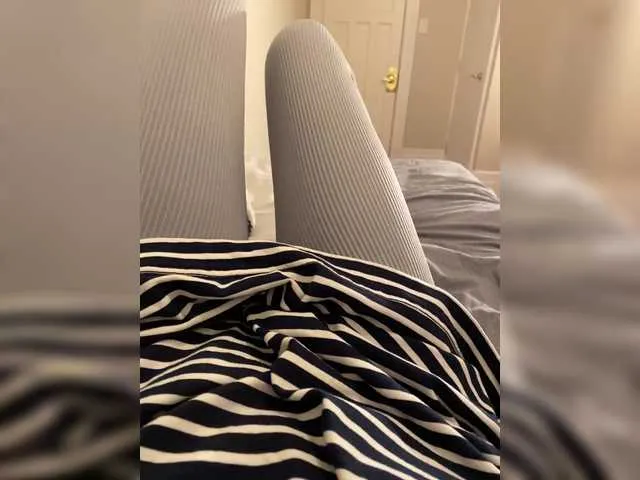 Live sex webcam photo for MaybeForYou- #291809176