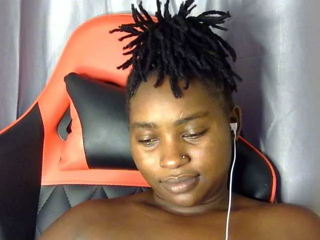 Live sex webcam photo for Mayer- #290862848