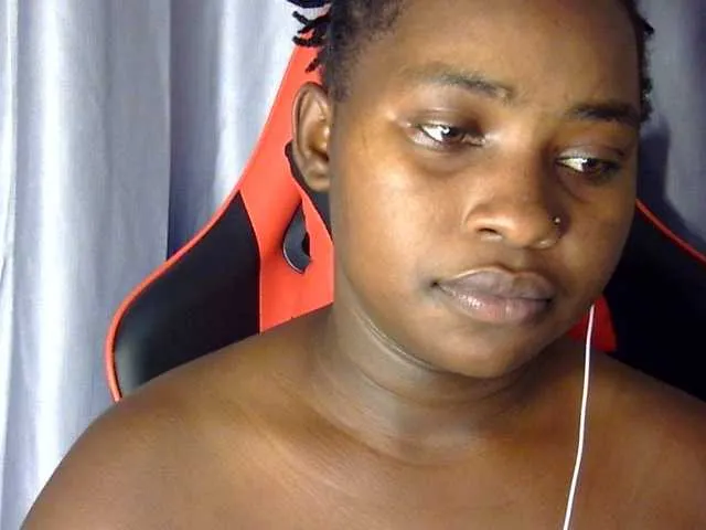 Live sex webcam photo for Mayer- #290872182