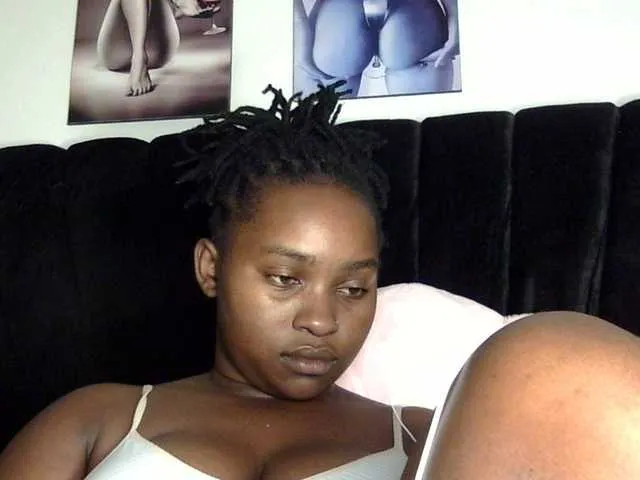 Live sex webcam photo for Mayer- #290961996