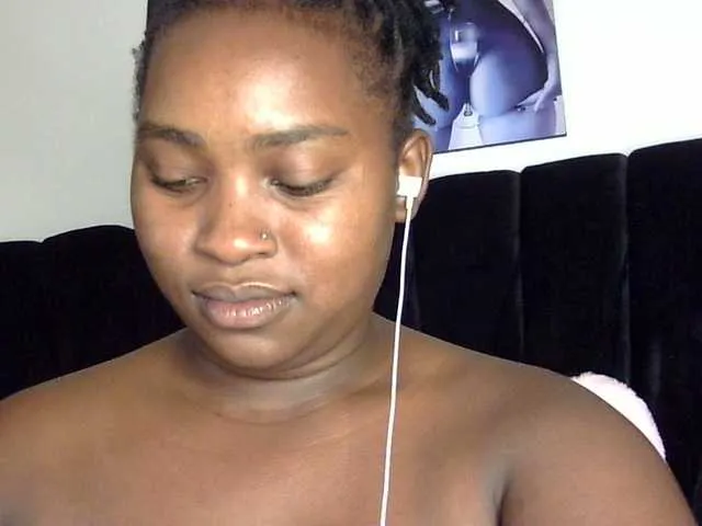 Live sex webcam photo for Mayer- #290967981