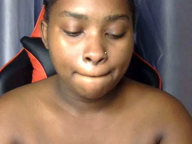 Live sex webcam photo for Mayer- #291268060