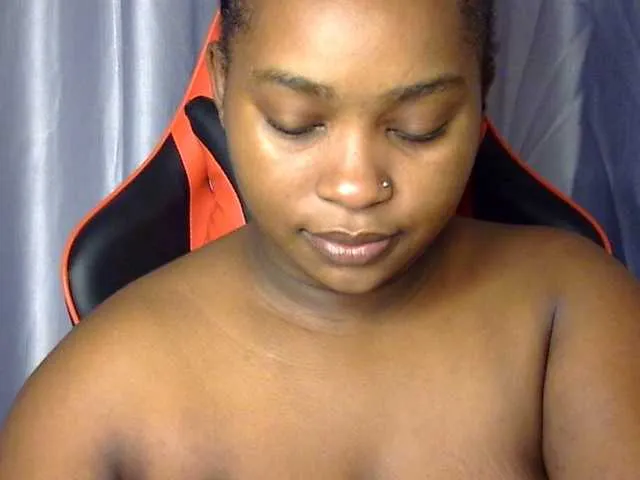 Live sex webcam photo for Mayer- #291342447