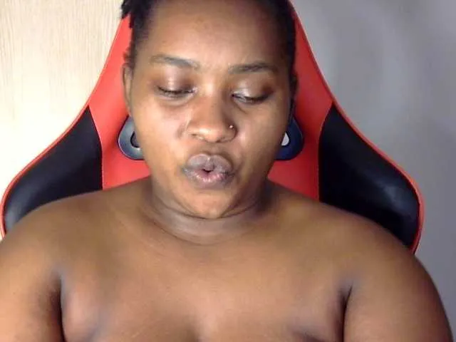 Live sex webcam photo for Mayer- #291689999