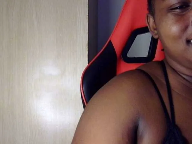 Live sex webcam photo for Mayer- #291745702