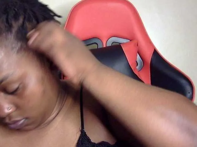 Live sex webcam photo for Mayer- #292379716