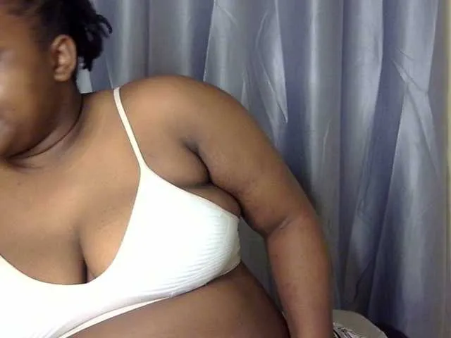 Live sex webcam photo for Mayer- #292597125