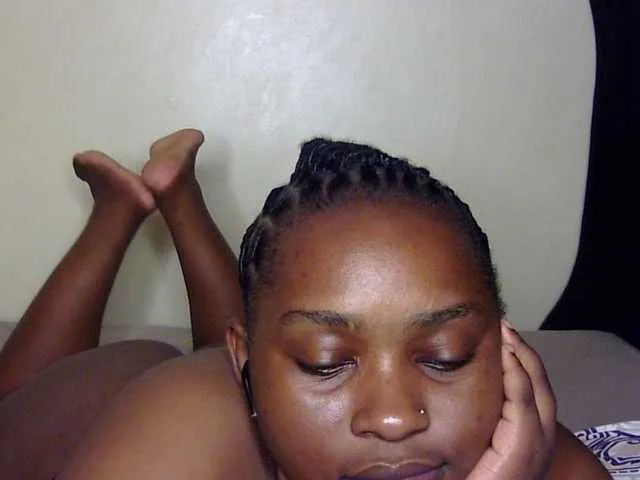 Live sex webcam photo for Mayer- #292845717