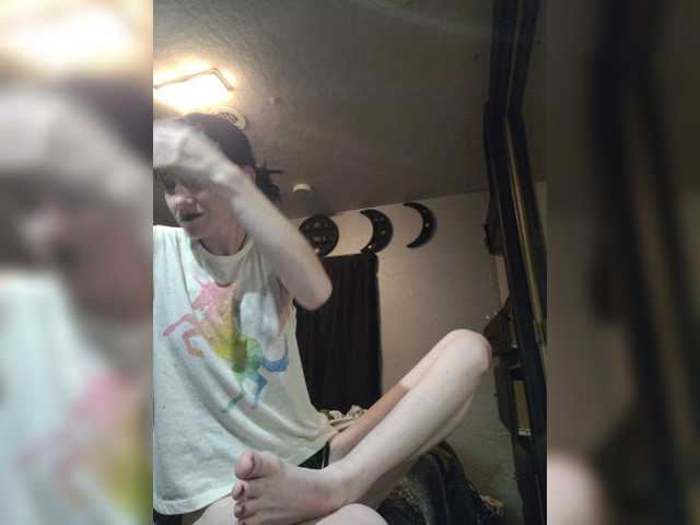 Live sex webcam photo for MdmMoonstruck #274338902