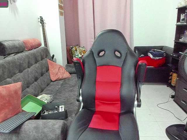 Live sex webcam photo for Me-Khalifa69 #275611229