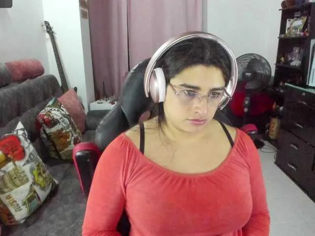 Live sex webcam photo for Me-Khalifa69 #276070639