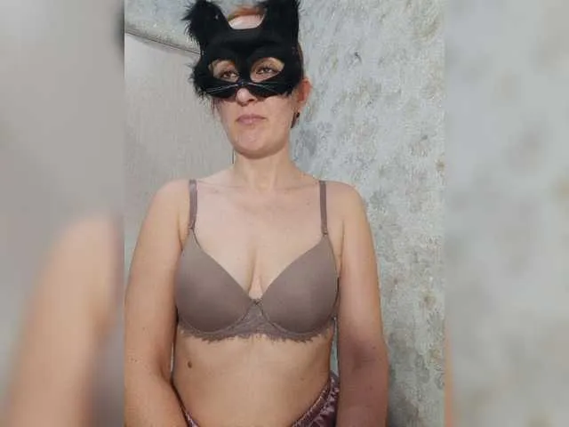 Live sex webcam photo for Me-reina #277048677
