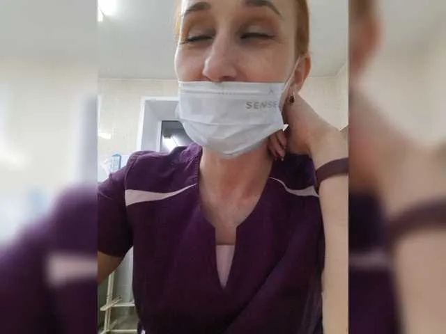 Live sex webcam photo for Me-reina #277061161