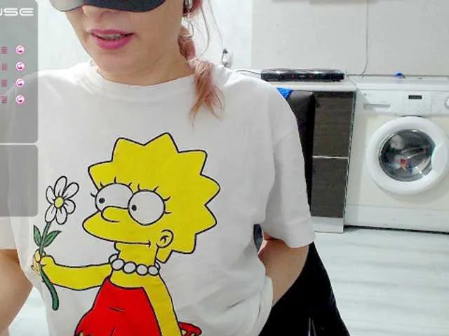 Live sex webcam photo for MeDjessi #272189562