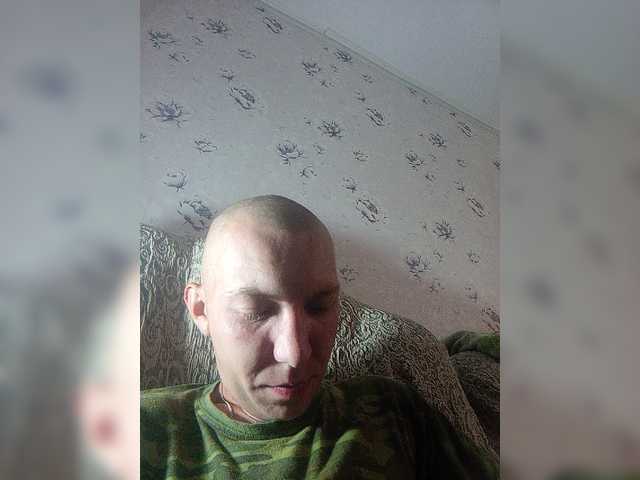 Live sex webcam photo for MeXaNiZaToR96 #275934633