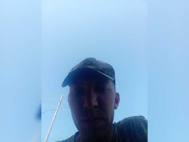 Live sex webcam photo for MeXaNiZaToR96 #276026436