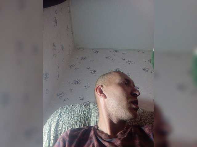 Live sex webcam photo for MeXaNiZaToR96 #276236081