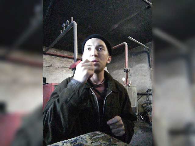 Live sex webcam photo for MeXaNiZaToR96 #277179705