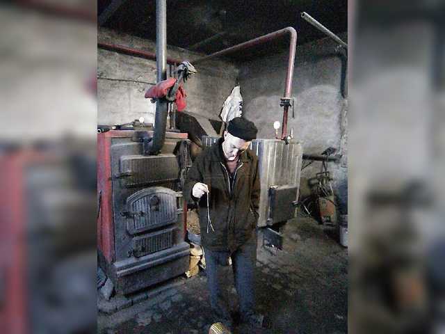 Live sex webcam photo for MeXaNiZaToR96 #277208747