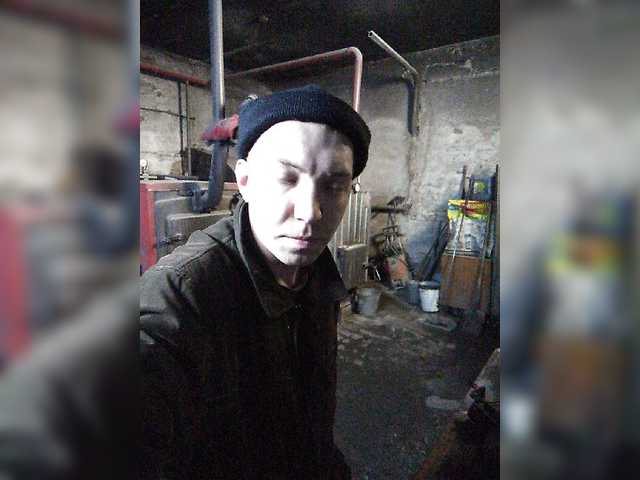 Live sex webcam photo for MeXaNiZaToR96 #277349990