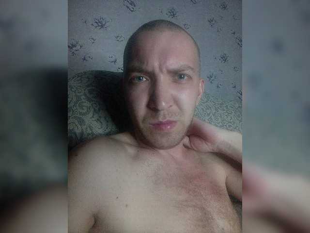 Live sex webcam photo for MeXaNiZaToR96 #277659806