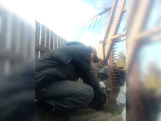 Live sex webcam photo for MeXaNiZaToR96 #277683677