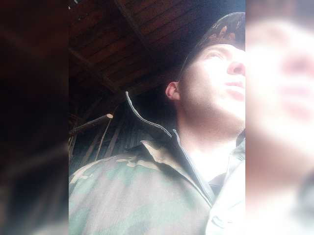 Live sex webcam photo for MeXaNiZaToR96 #277835592