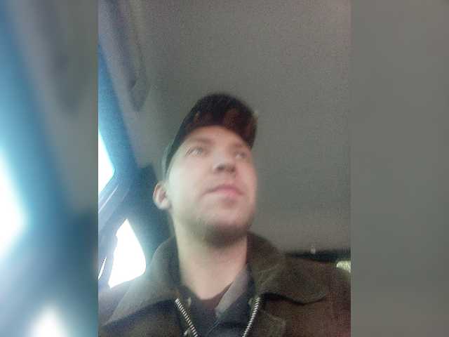 Live sex webcam photo for MeXaNiZaToR96 #277886422