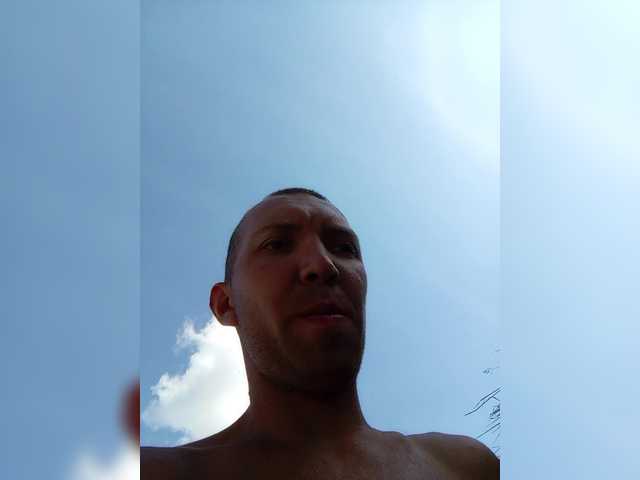 Live sex webcam photo for MeXaNiZaToR96 #279522140