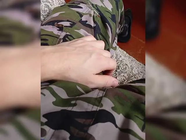 Live sex webcam photo for MeXaNiZaToR96 #290499768