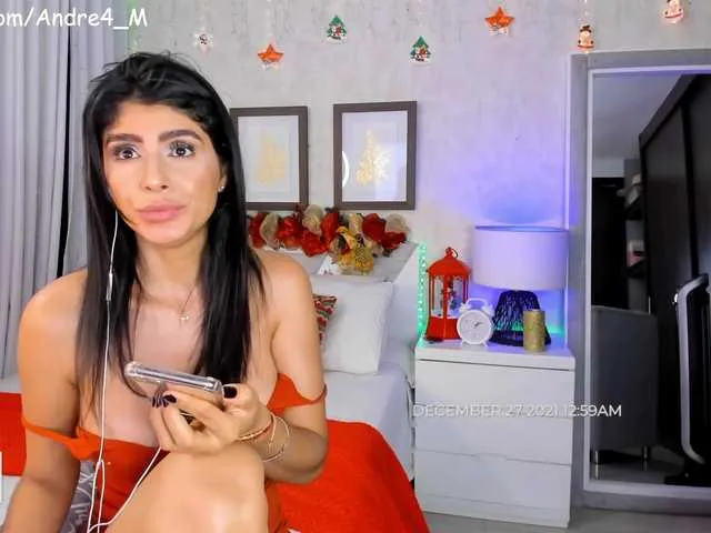 Live sex webcam photo for Meegan #271798696