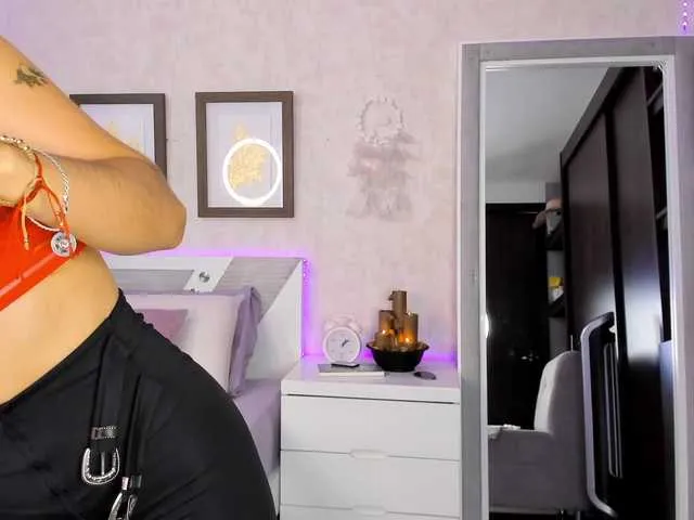 Live sex webcam photo for Meegan #271951440