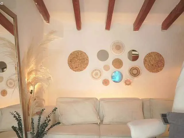 Live sex webcam photo for Meegan #290932447