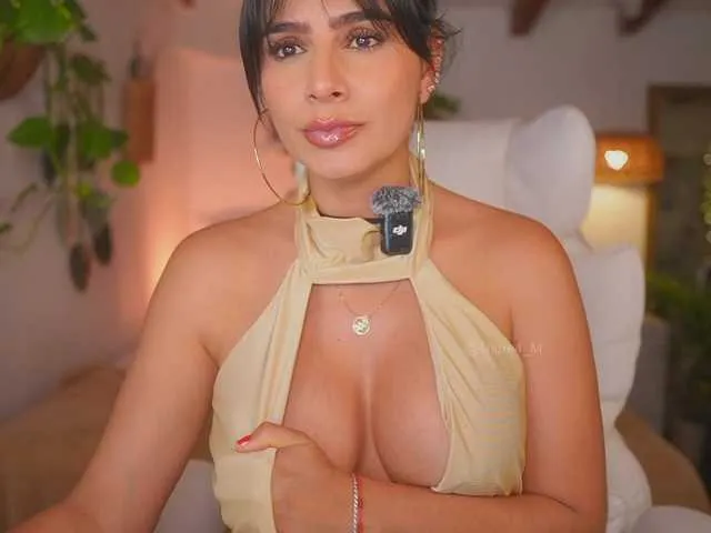 Live sex webcam photo for Meegan #292442812