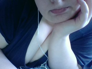 Live sex webcam photo for MegaG1rl #231745656