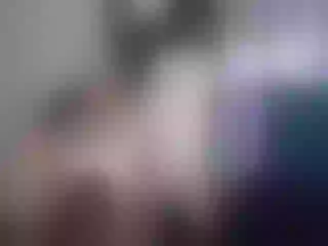 Live sex webcam photo for Megaaan- #275675447