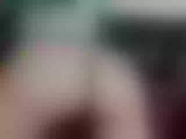 Live sex webcam photo for Megaaan- #276192052