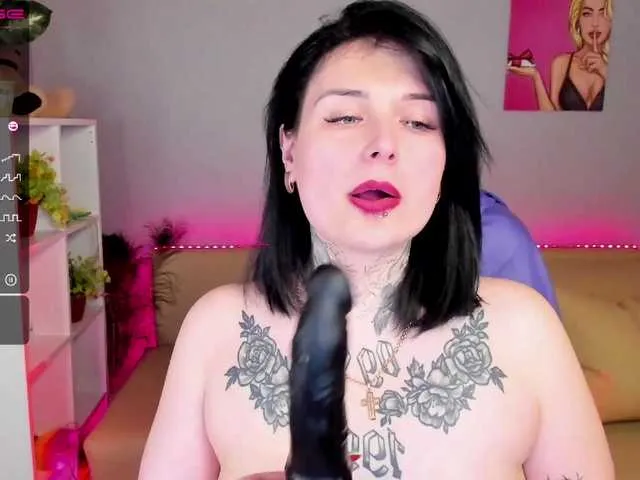 Live sex webcam photo for Megan-Barrasa #272342707