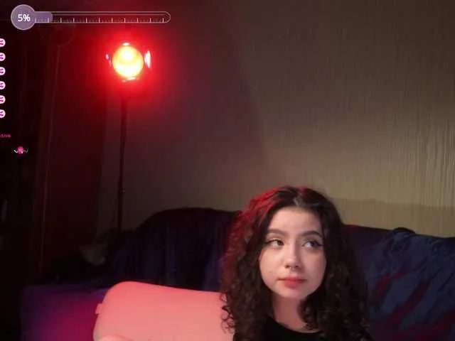 Live sex webcam photo for Megan-Cox #290162716
