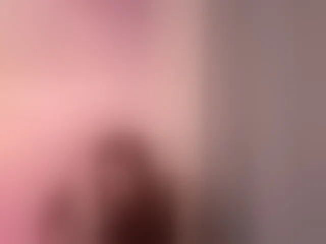 Live sex webcam photo for Megan-Holly #293847020
