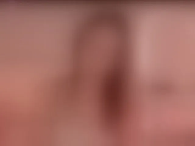 Live sex webcam photo for Megan-Holly #294005258