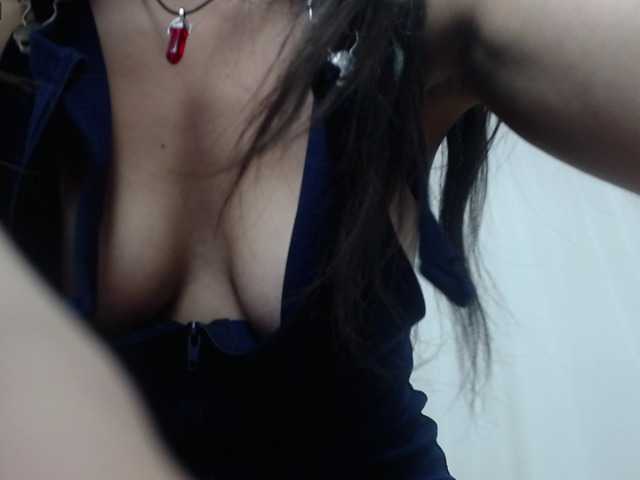 Live sex webcam photo for Megan-simmons #275155062