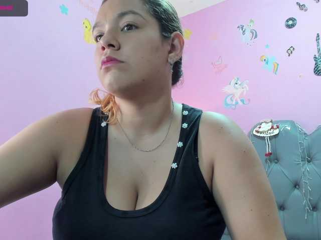 Live sex webcam photo for MeganCoppiano #271966185