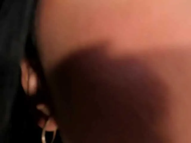 Live sex webcam photo for MeganCross #292126946