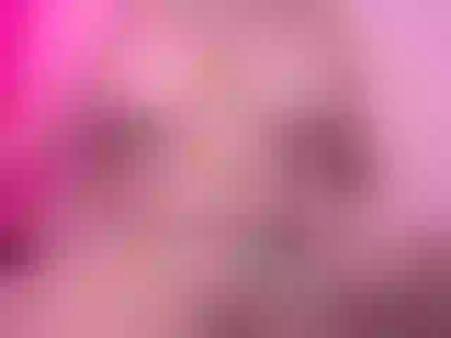Live sex webcam photo for MeganDesi #276669814