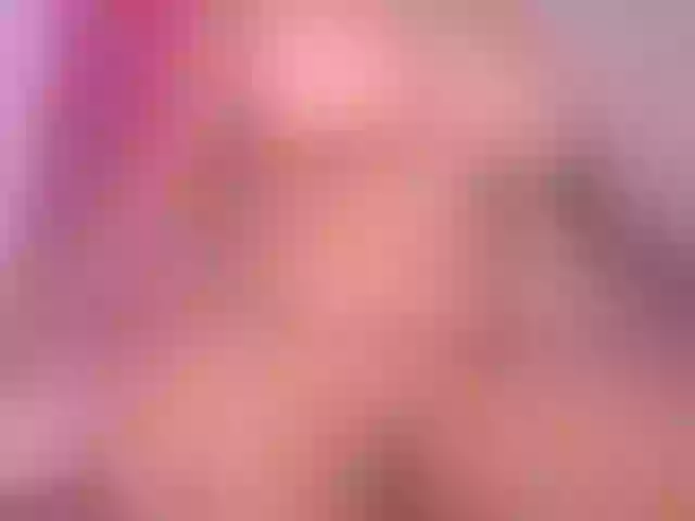Live sex webcam photo for MeganDesi #276869318